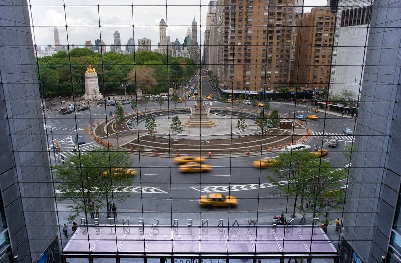 Columbus Circle, near 59 St-Columbus Circle