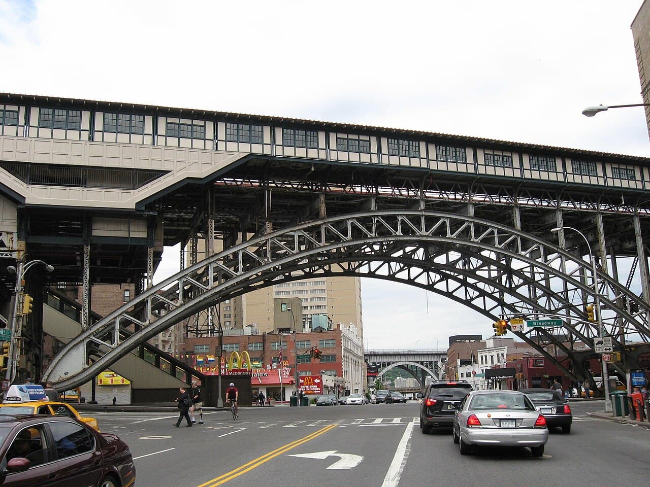Manhattanville, near 125 St